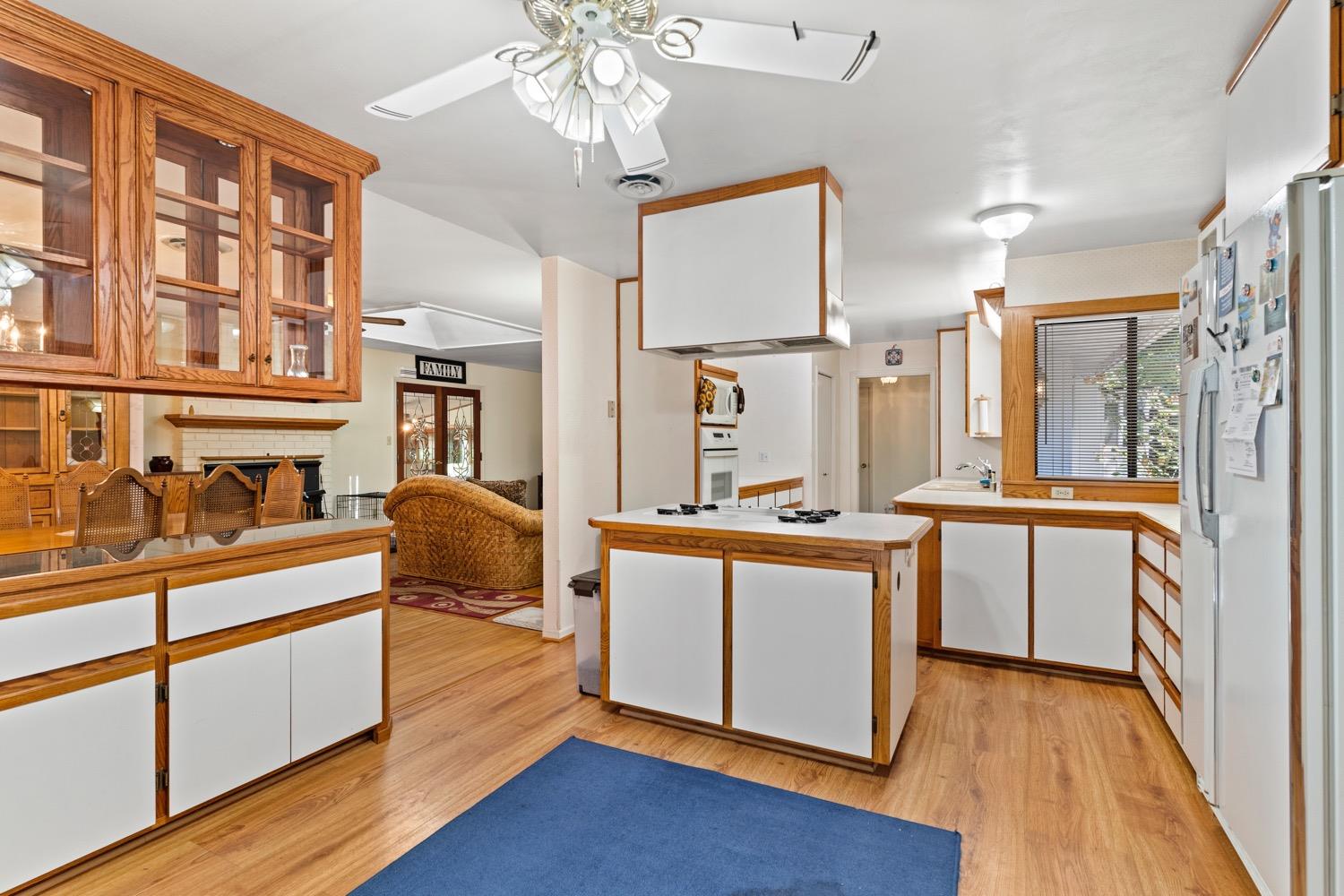 Photo of 8827 Phoenix Ave in Fair Oaks, CA