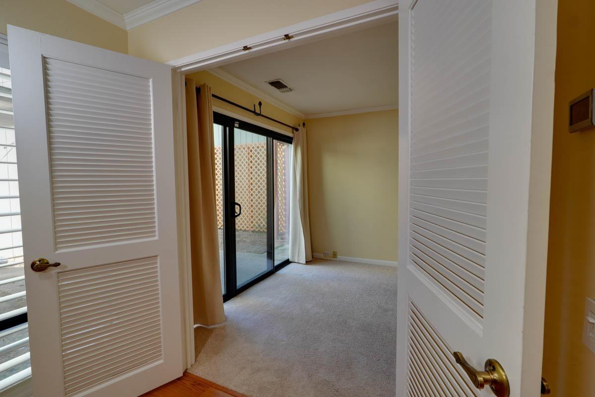 Photo #13: 223084961 Listing: Photo #13
