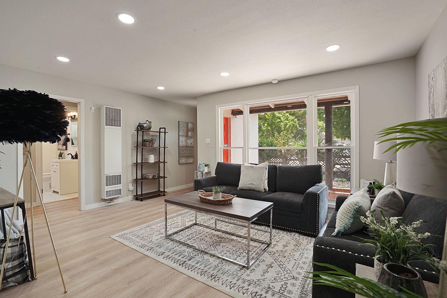 W 6th Street, Antioch, California image 10