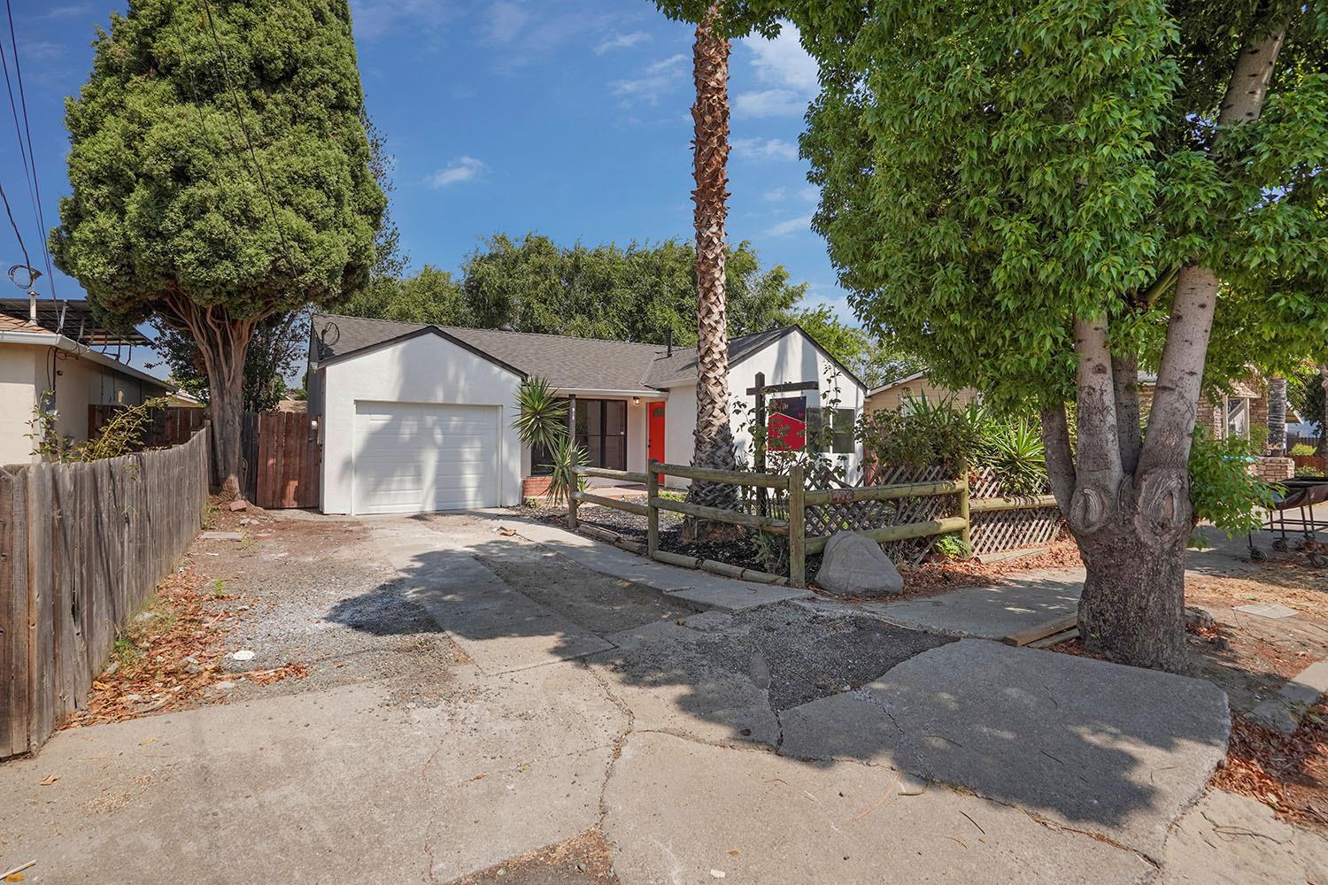 W 6th Street, Antioch, California image 3