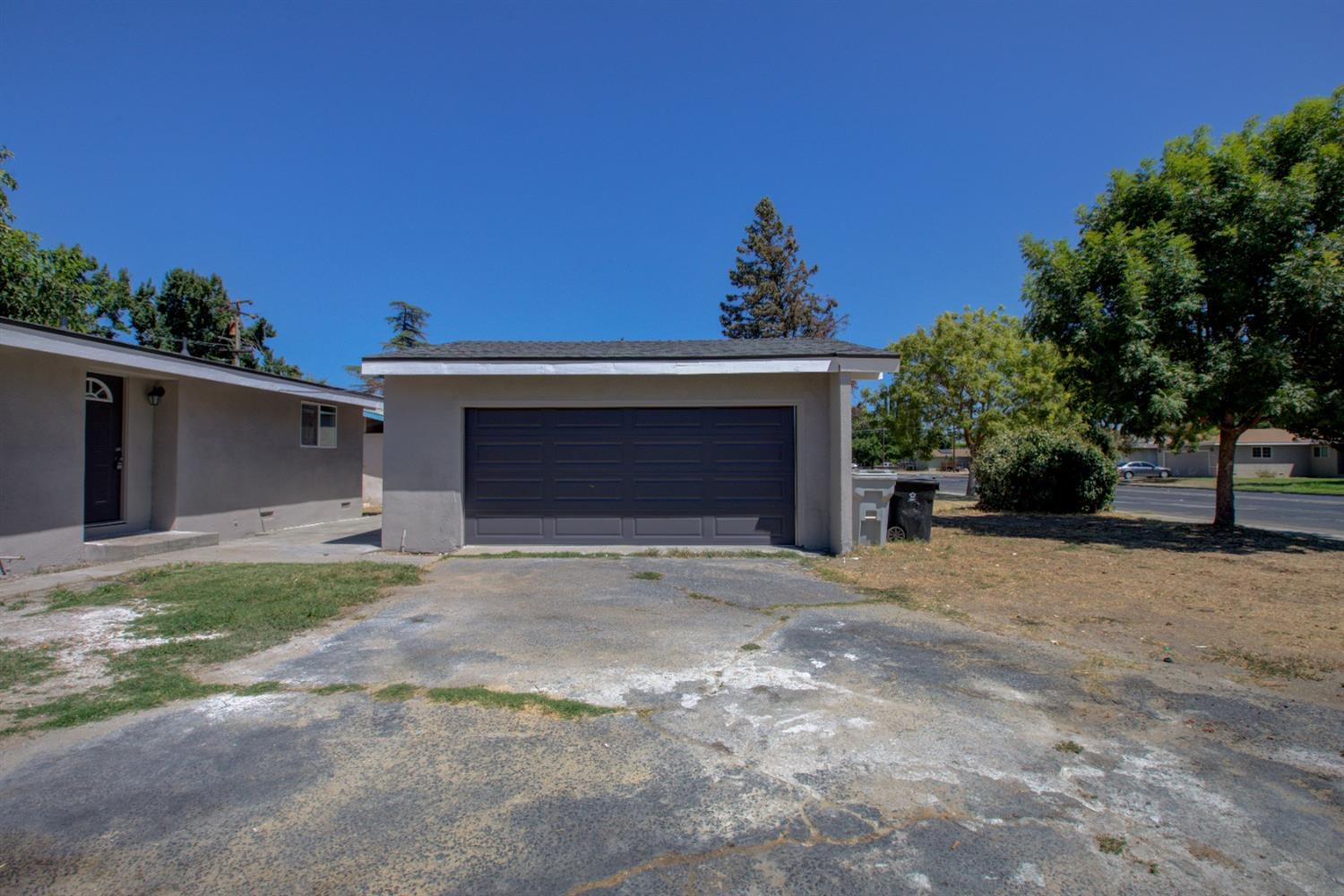 1st Street, Atwater, California image 4