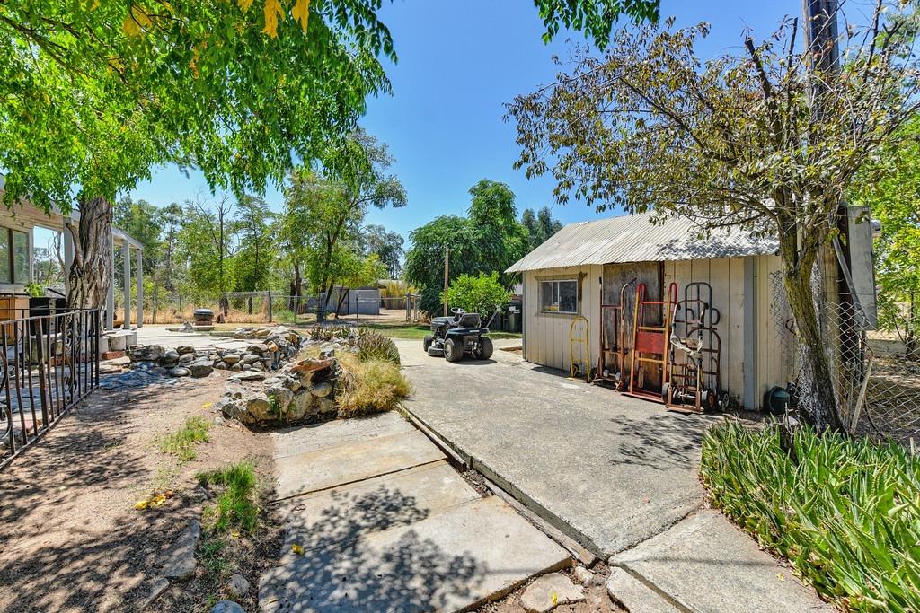 Detail Gallery Image 11 of 27 For 7550 W 2nd St, Rio Linda,  CA 95673 - 2 Beds | 1 Baths