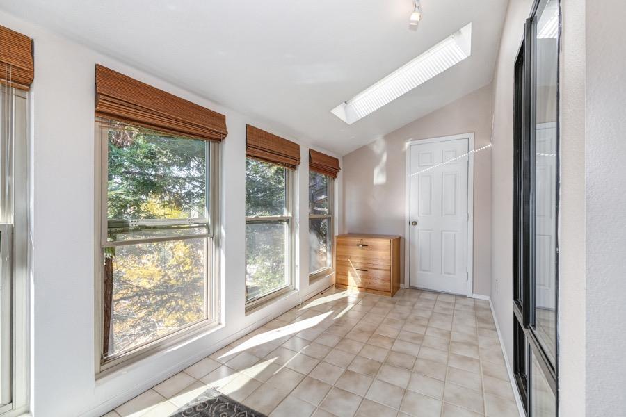 Photo #19: 223085275 Listing: Photo #19