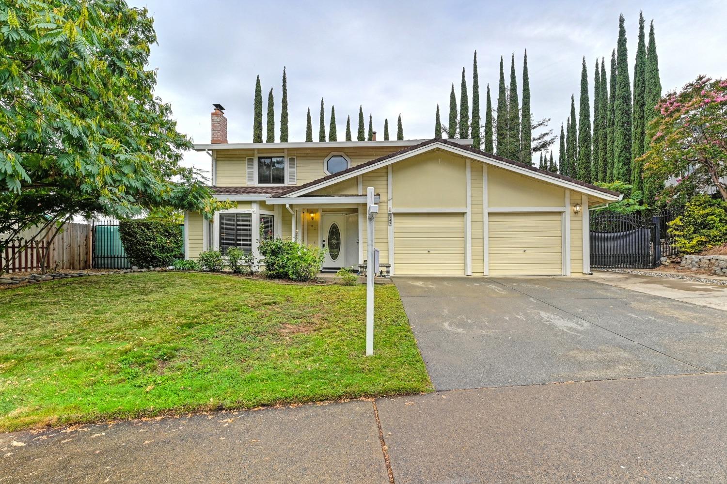 Photo of 142 Willow Creek Dr in Folsom, CA