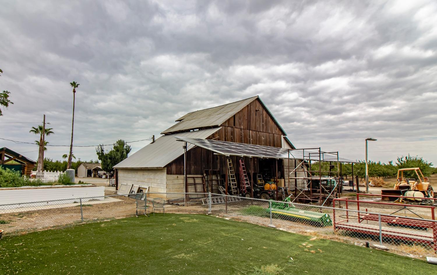 Orchard Road, Gustine, California image 30