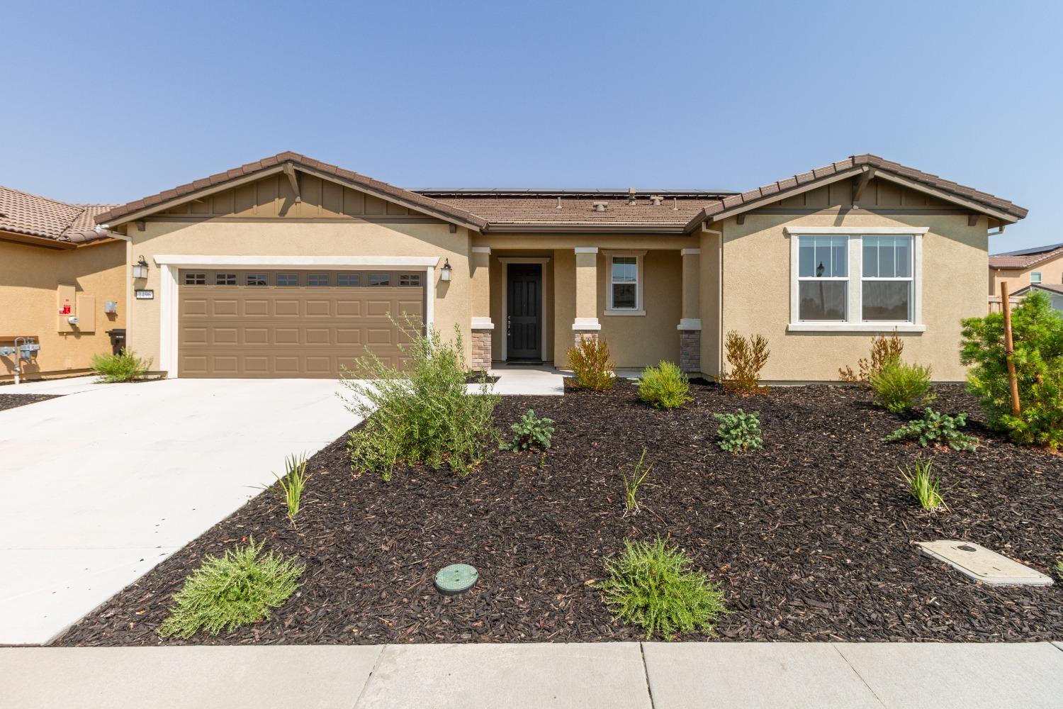 Photo of 1496 Tucker Swallow Dr in Lincoln, CA