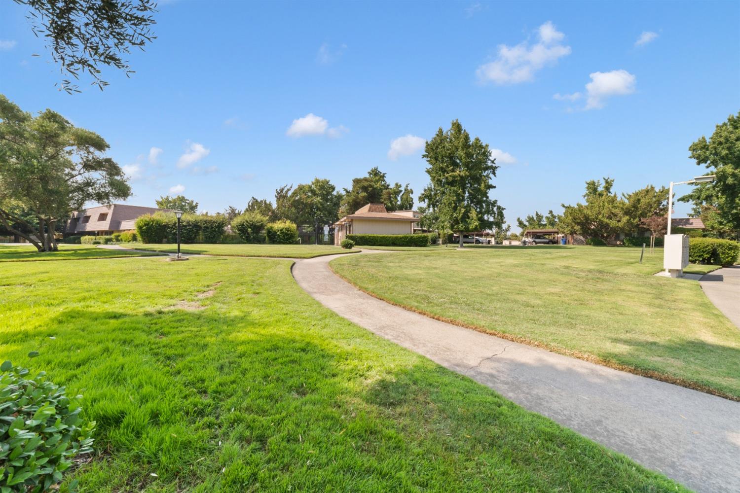 Photo #25: 223084550 Listing: Photo #25