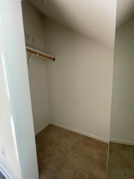 Photo #16: 223085838 Listing: Photo #16