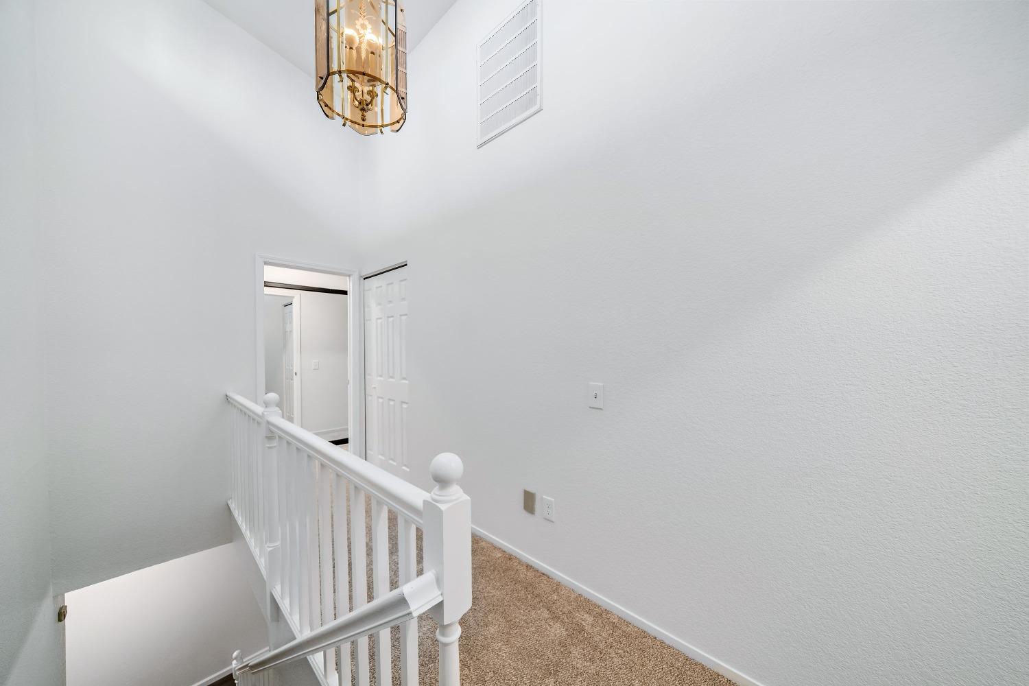 Photo #23: 223084511 Listing: Photo #23