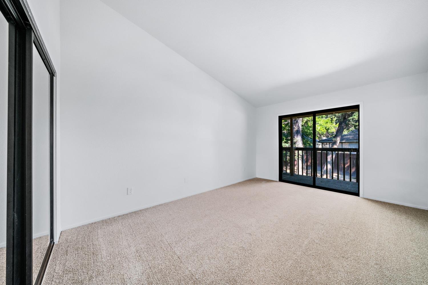 Photo #18: 223084511 Listing: Photo #18