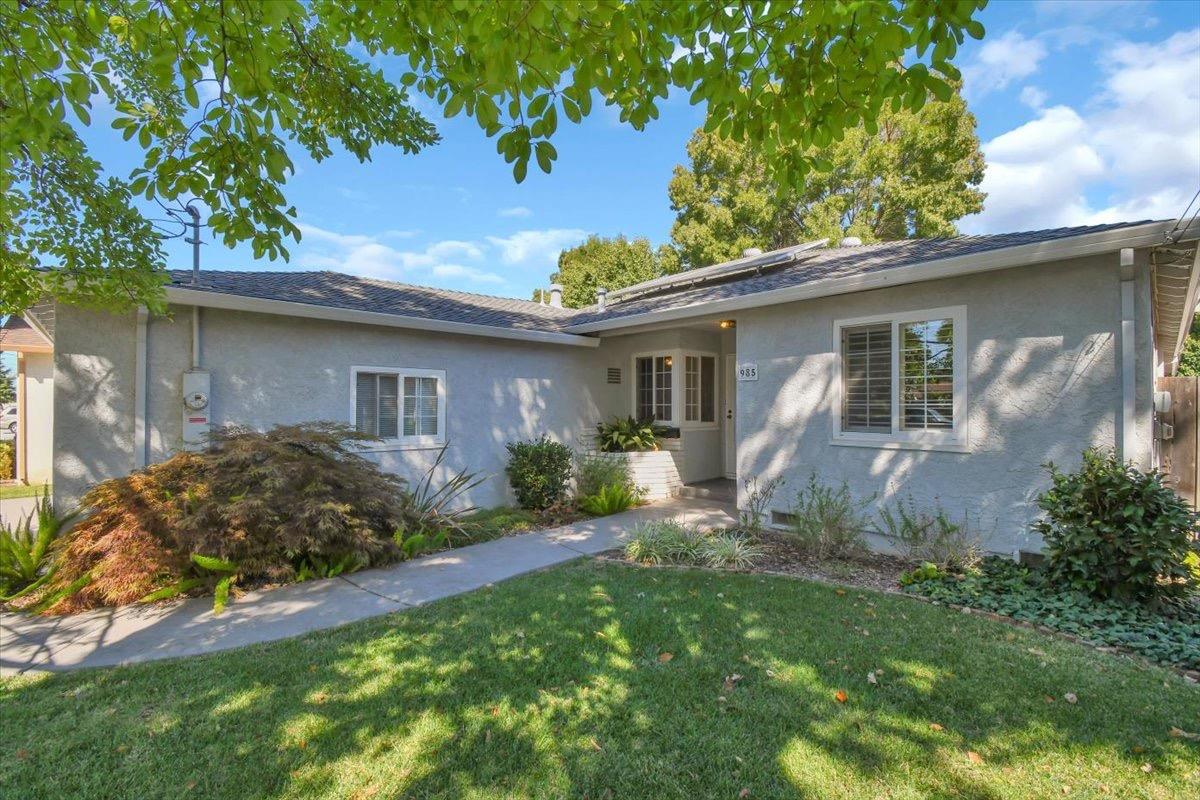 Photo of 985 Kimball Ave in Yuba City, CA