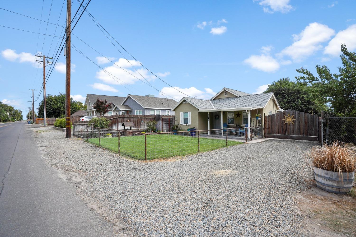 E Zeering Road, Denair, California image 3