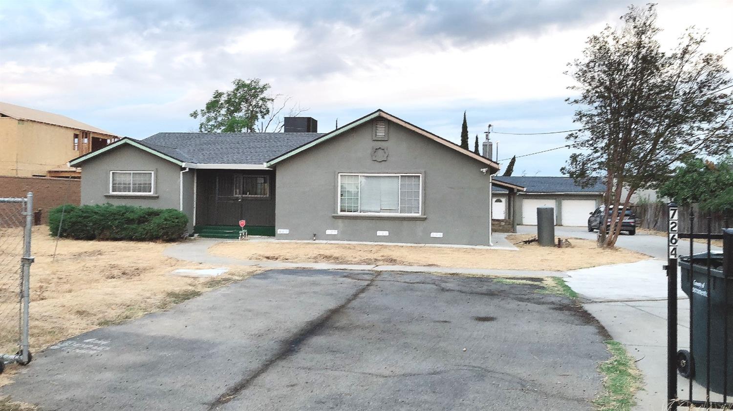 Photo of 7264 Elk Grove Florin Rd in Sacramento, CA