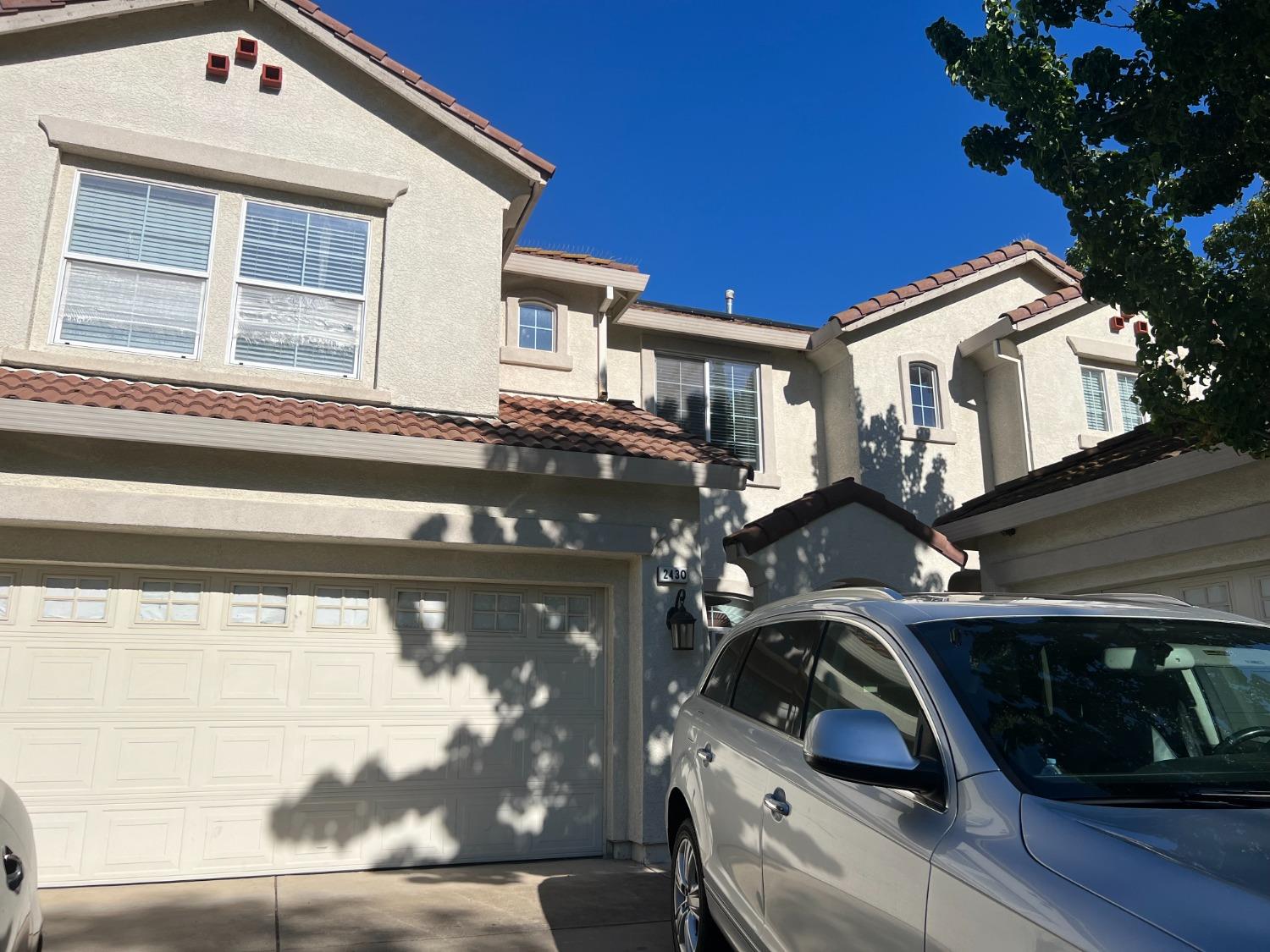 Photo of 2430 Black Tern Wy in Elk Grove, CA