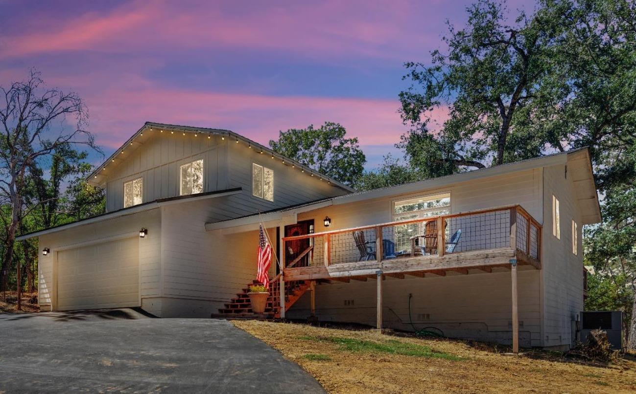 Photo of 20130 Rim Rock Ct in Foresthill, CA