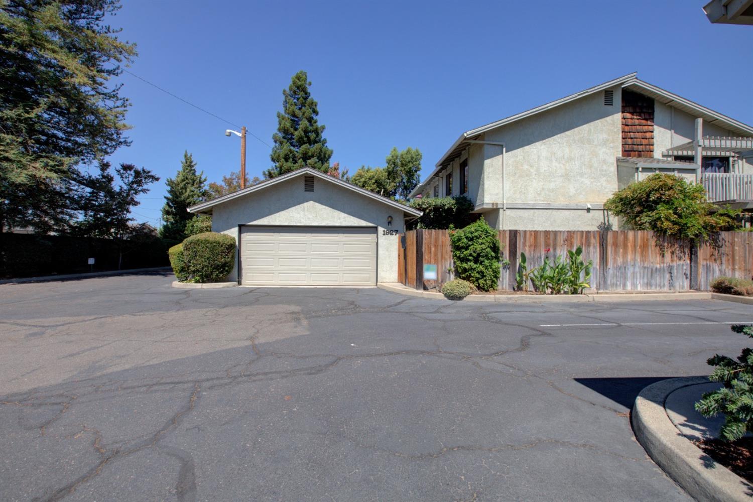 Photo of 1927 N Berkeley Ave in Turlock, CA