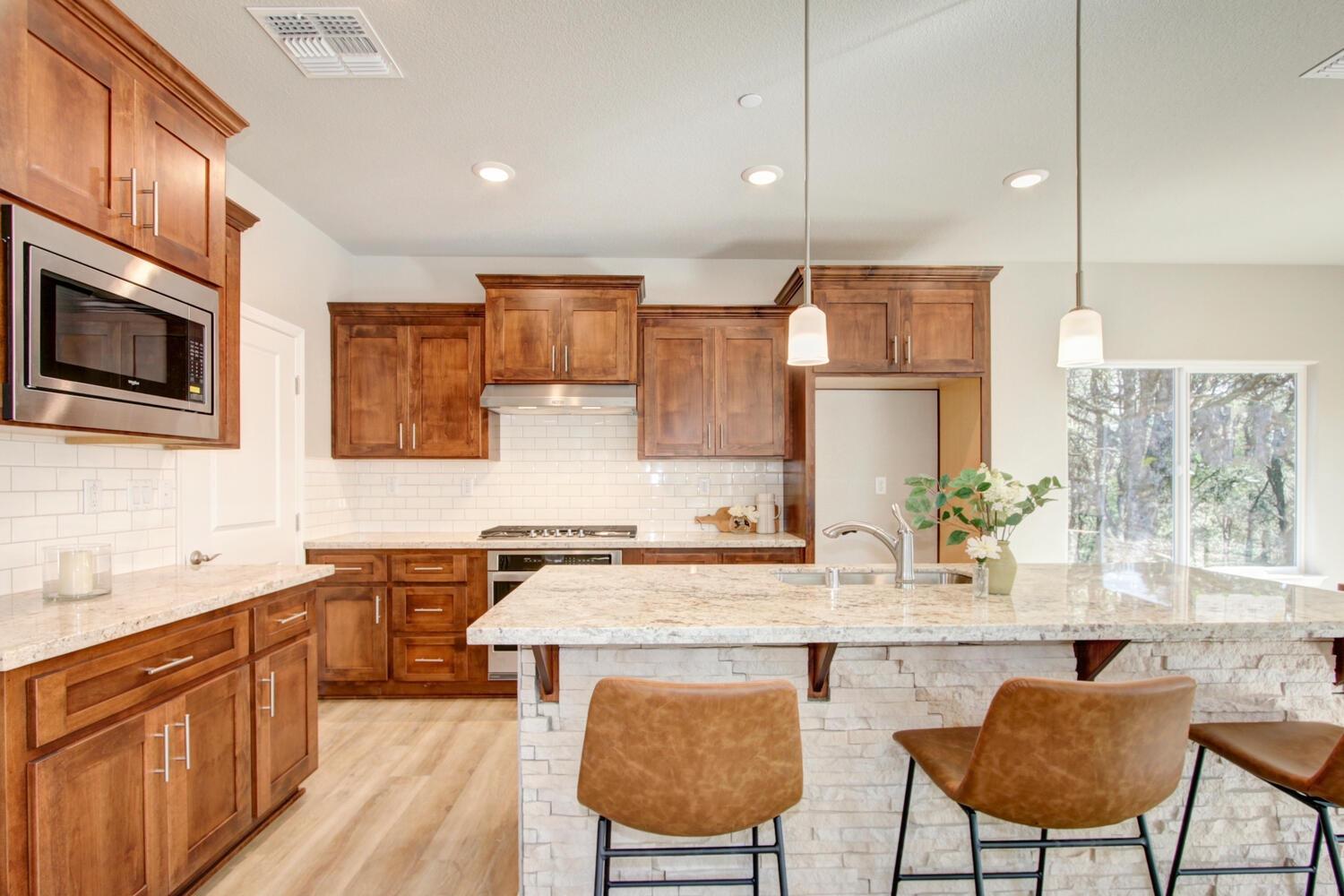 Photo of 13966 Mineral Ridge Dr in Pine Grove, CA