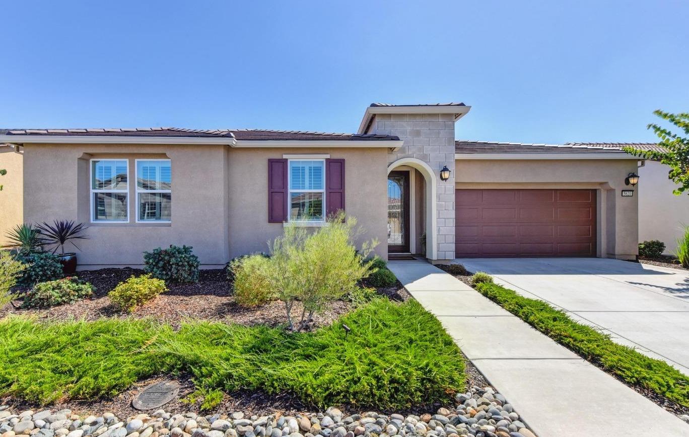 Photo of 5620 Los Reyes Ln in El Dorado Hills, CA