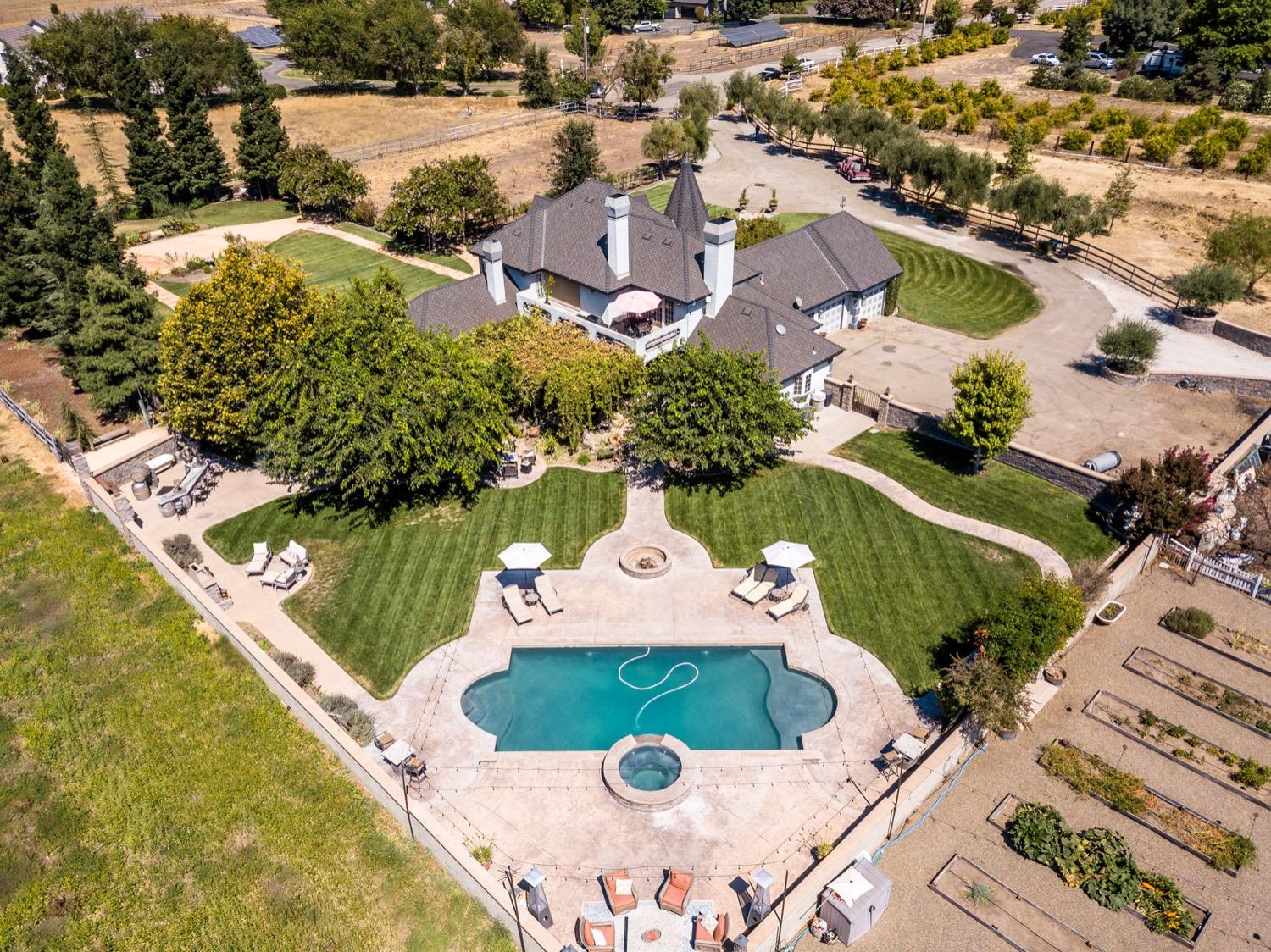 Photo of 18180 Munro Ave in Stockton, CA