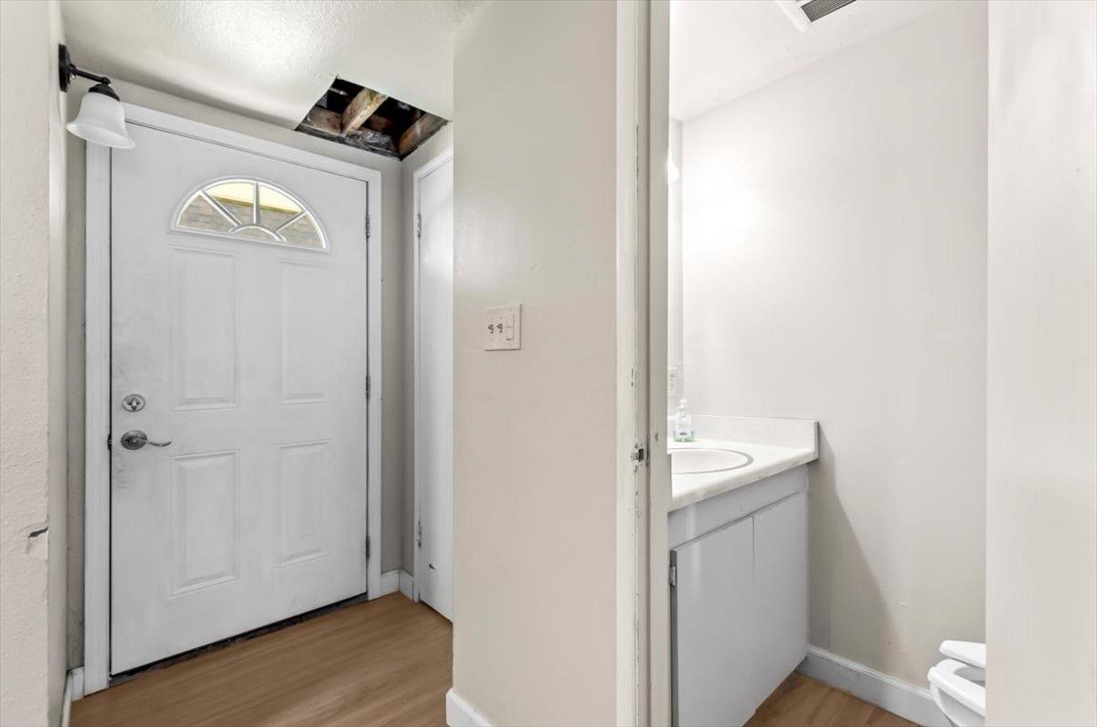 Photo #10: 223087175 Listing 