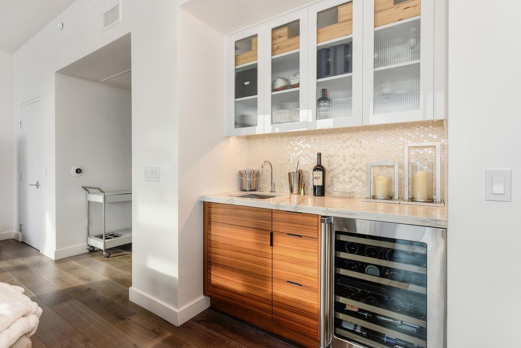 Photo #9: 223086943 Listing 
