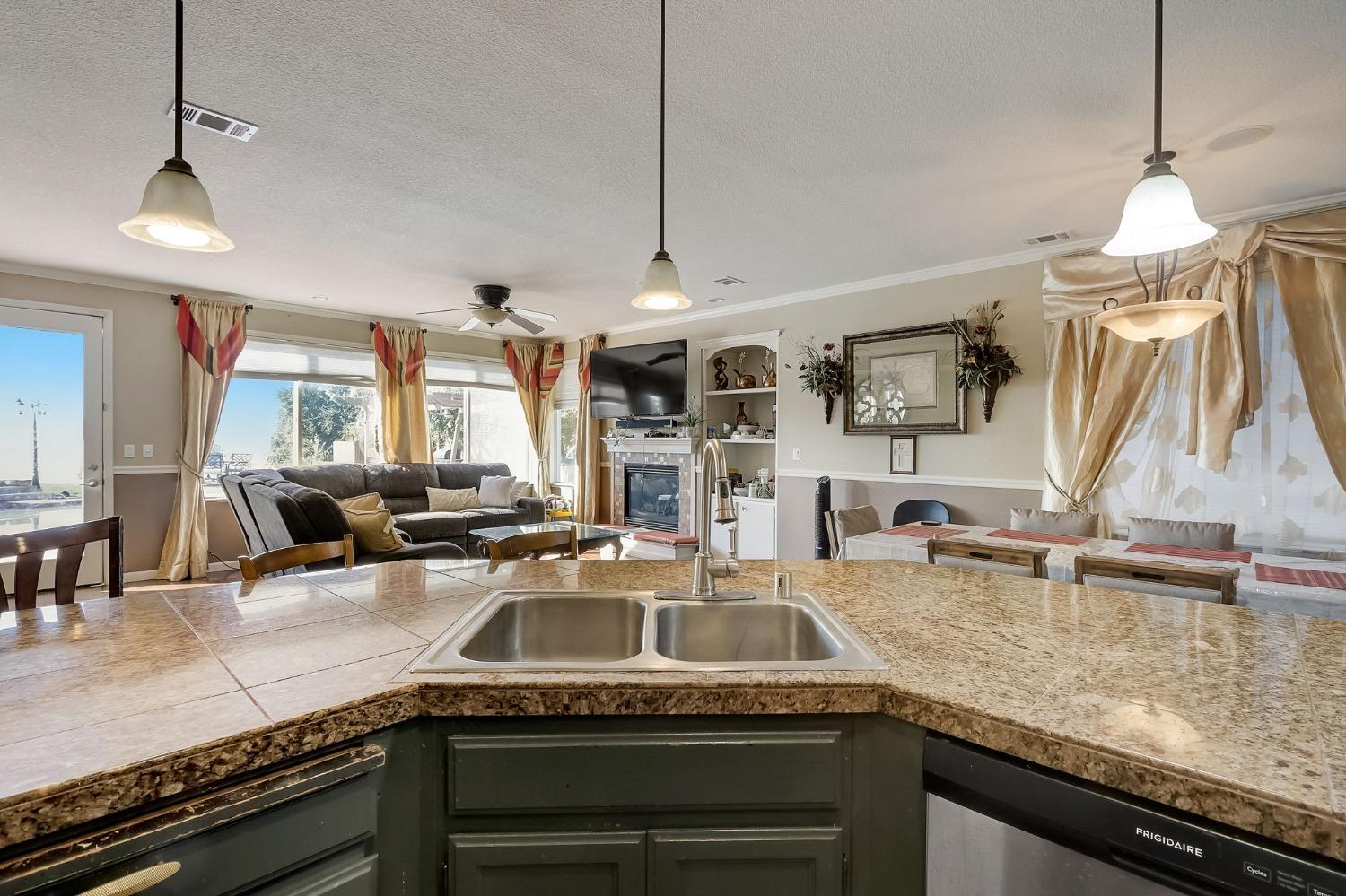 Mokelumne Court, Antioch, California image 29