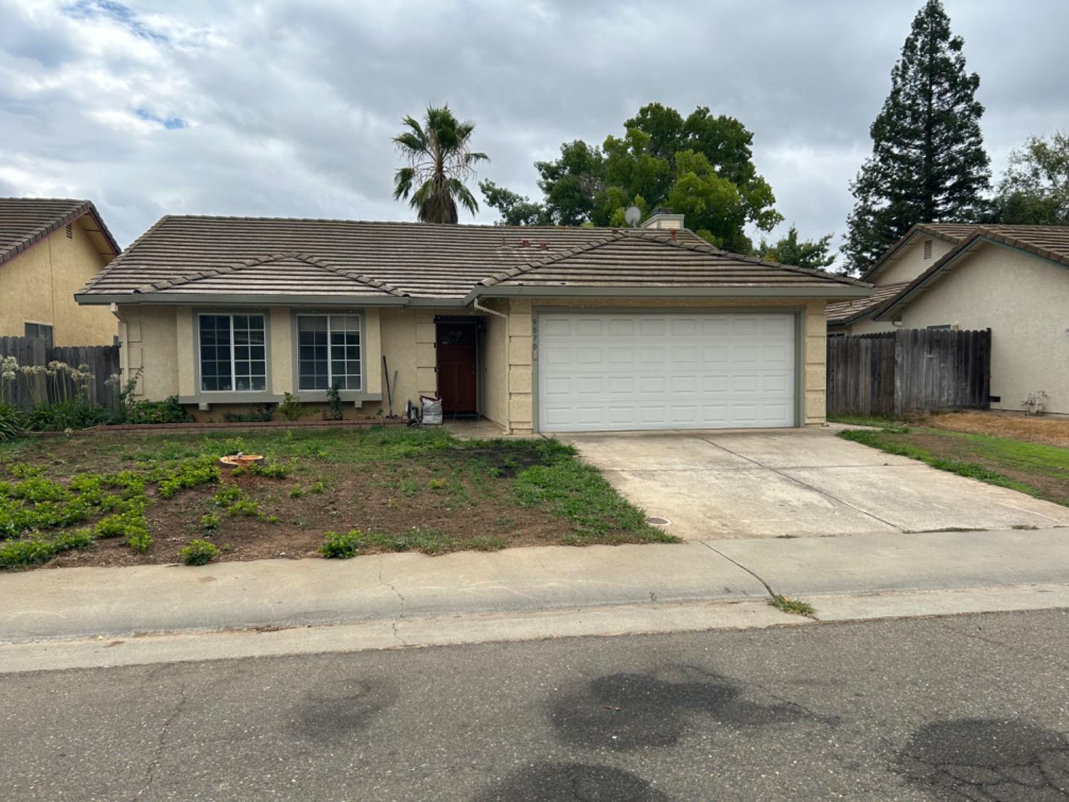 Photo of 9070 La Maison Cir in Sacramento, CA