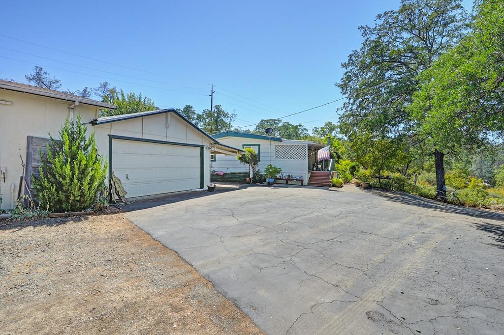 Glen Drive, Oroville, California image 7