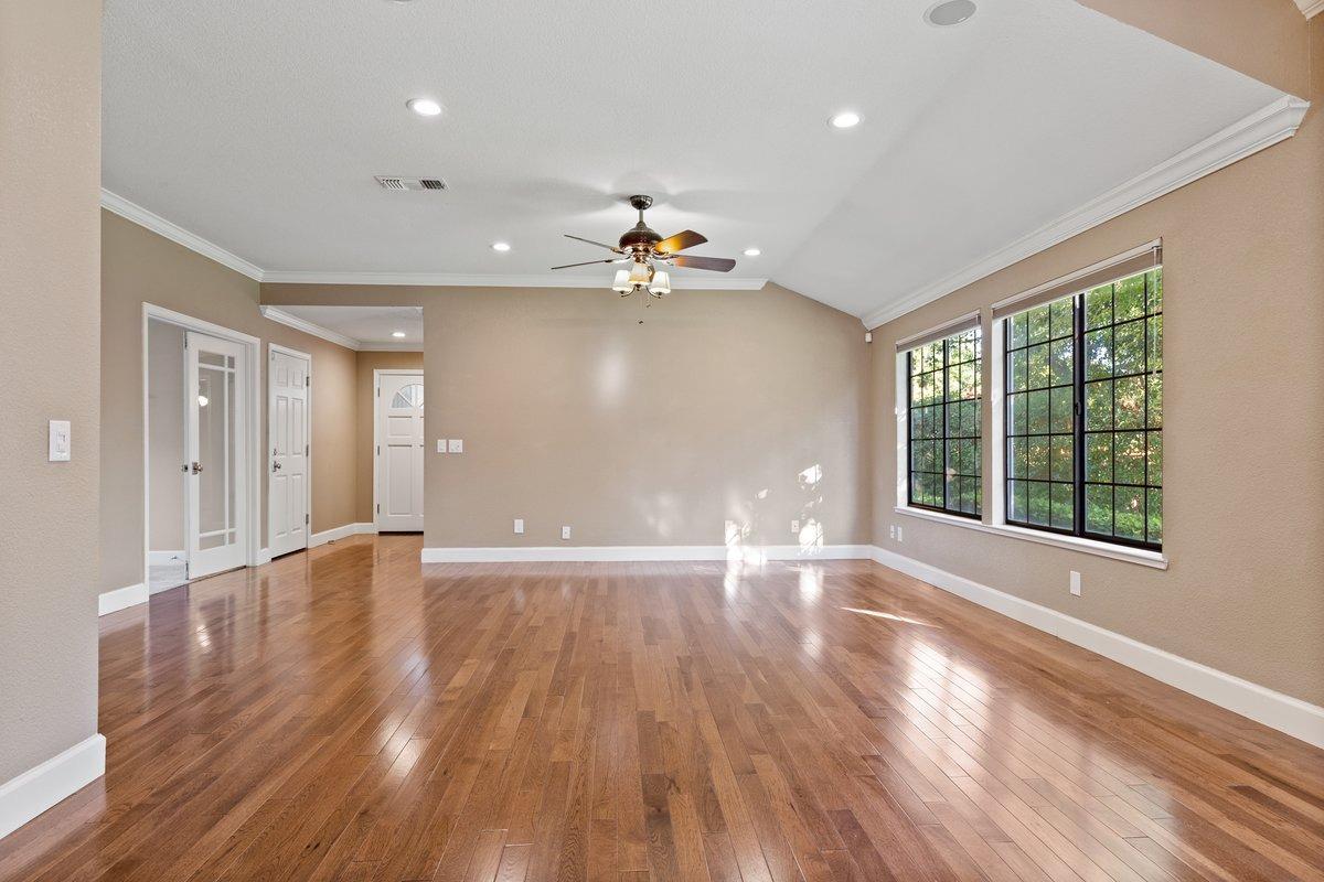 Photo #37: 223086537 Listing: Photo #37