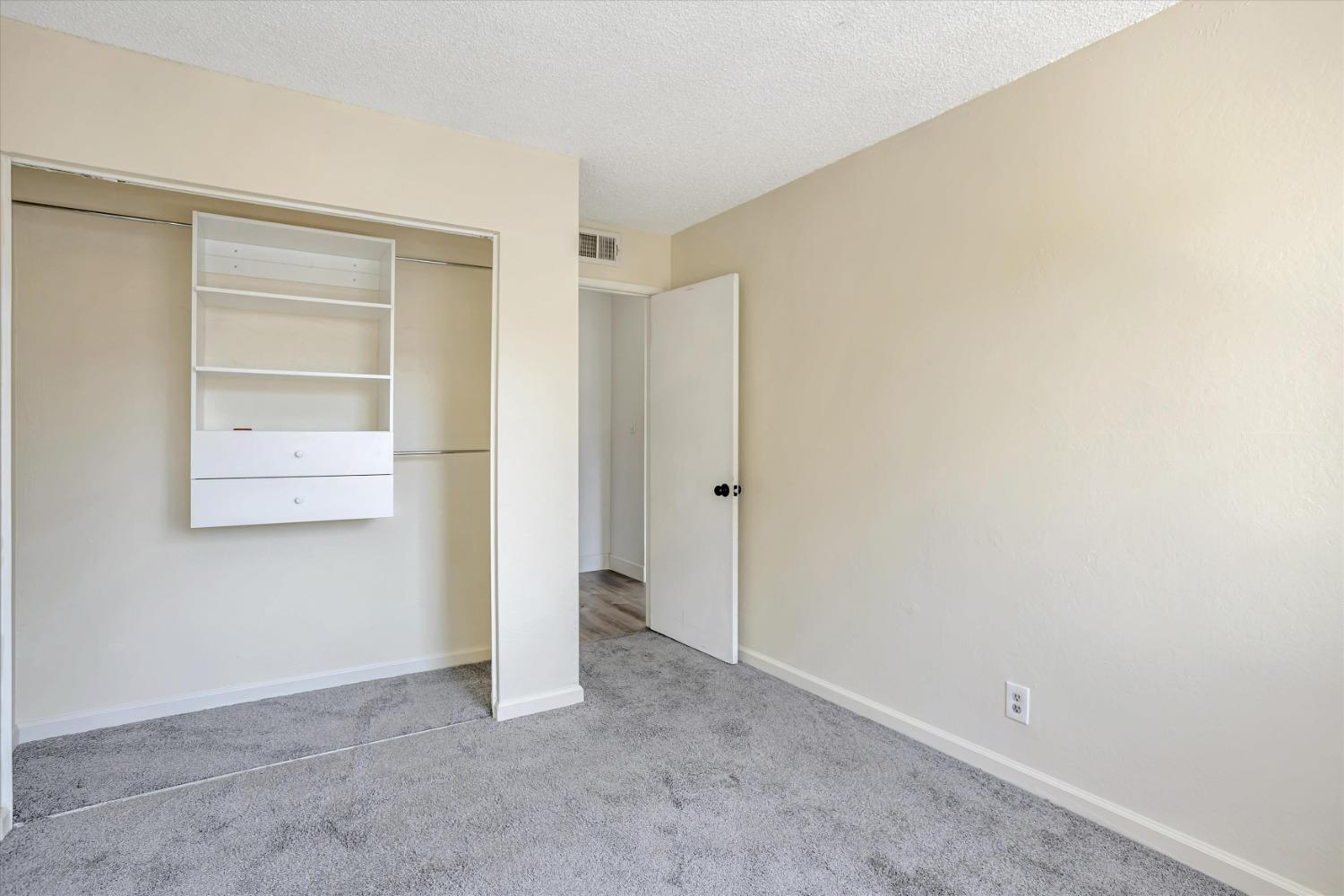 Photo #19: 223060536 Listing: Photo #19