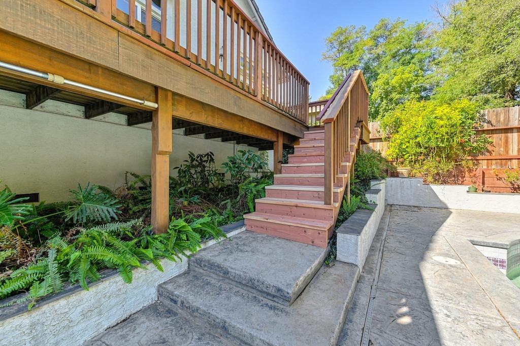 Marina Vista Lane, Fair Oaks, California image 39