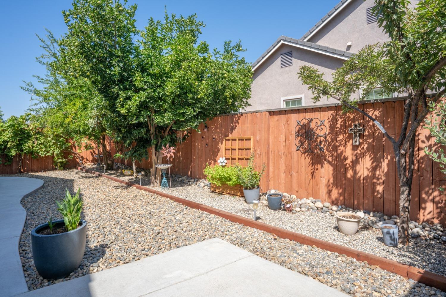 Detail Gallery Image 33 of 34 For 385 Noble Dr, Merced,  CA 95348 - 3 Beds | 2 Baths