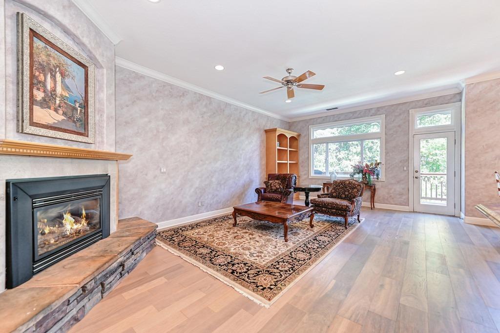 Marina Vista Lane, Fair Oaks, California image 24