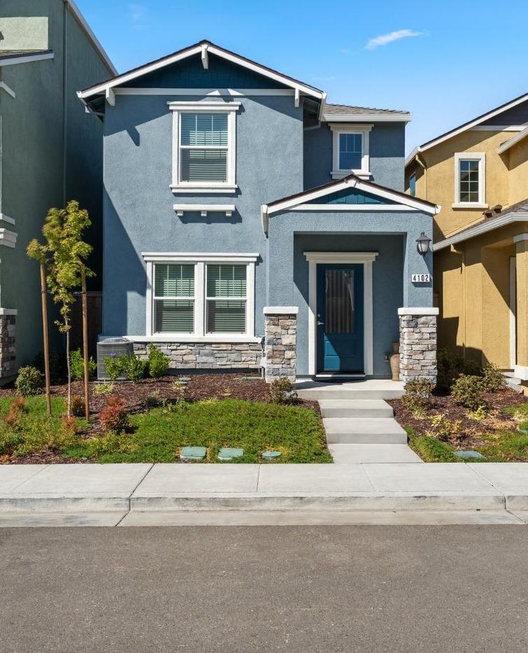 Photo of 4102 Southampton St in West Sacramento, CA