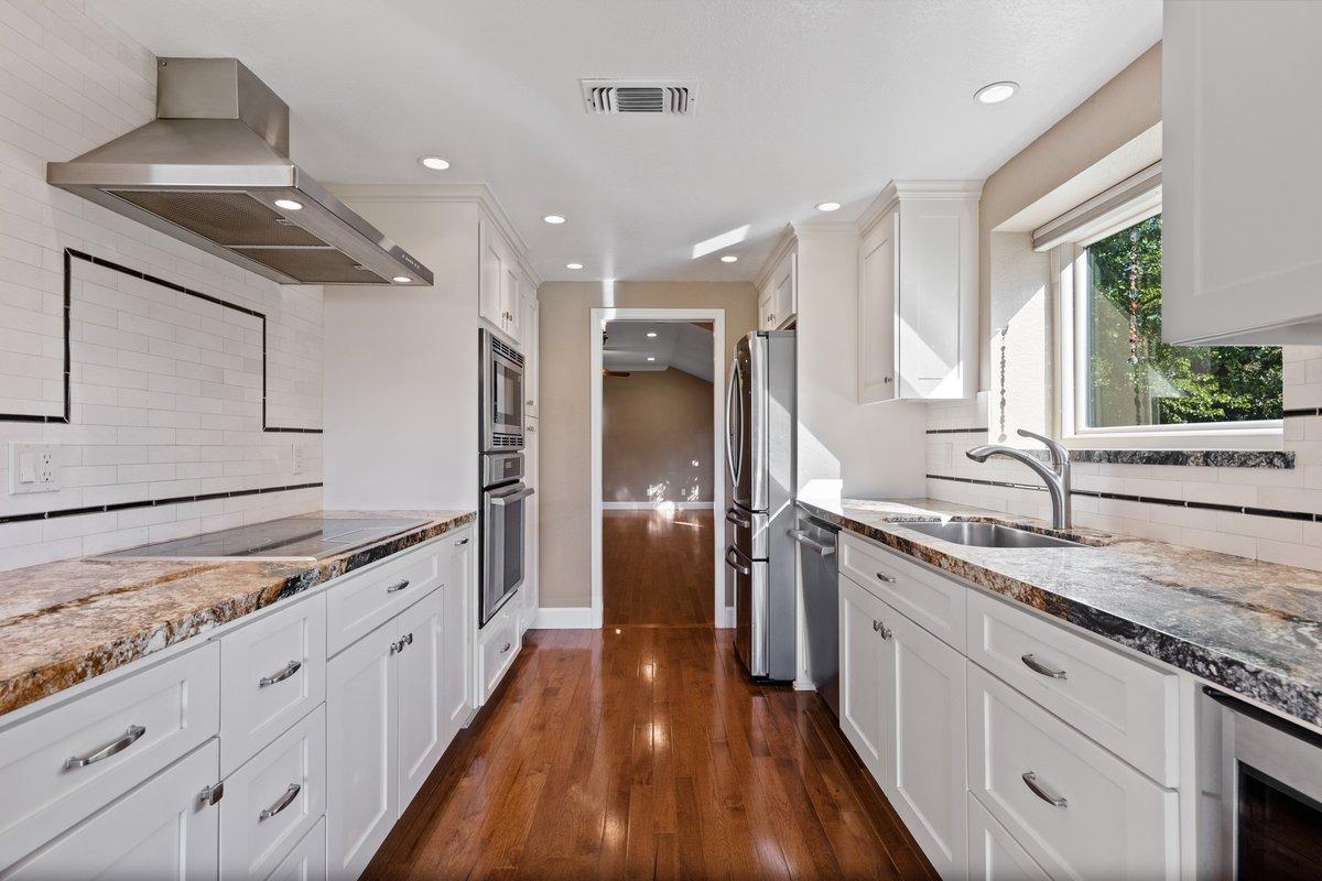 Photo #30: 223086537 Listing: Photo #30