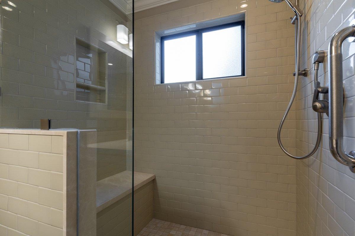 Photo #44: 223086537 Listing: Photo #44