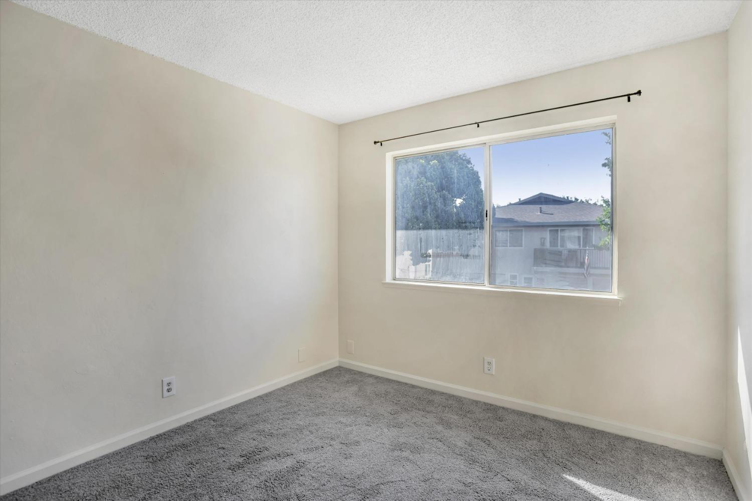 Photo #18: 223060536 Listing: Photo #18