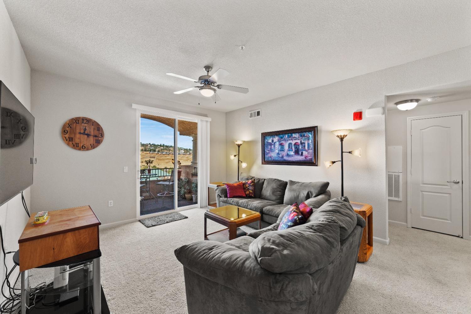 Photo #14: 223087711 Listing: Photo #14