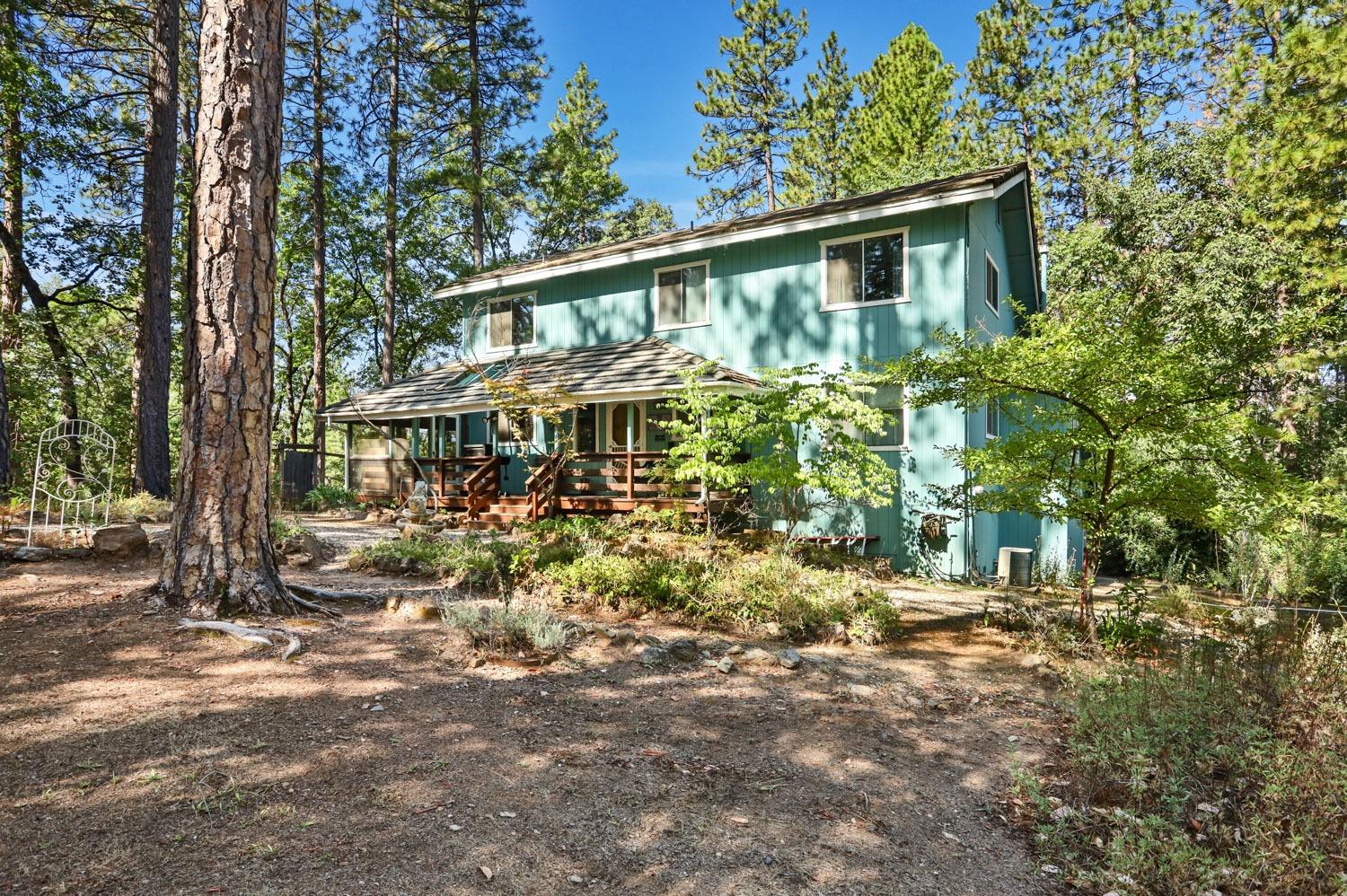 Photo of 13755 Brandon Rd in Pine Grove, CA