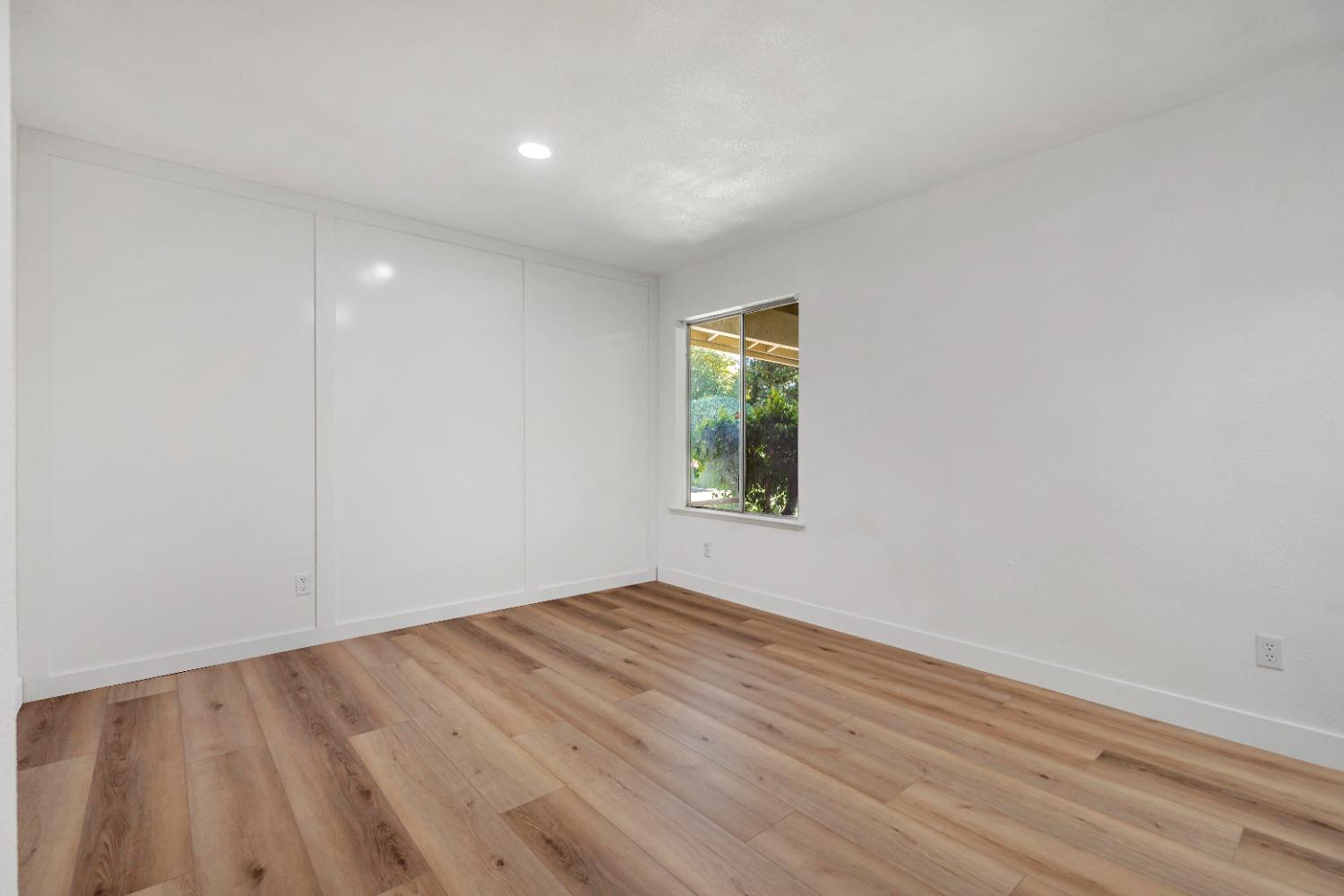 Photo #17: 223087365 Listing: Photo #17