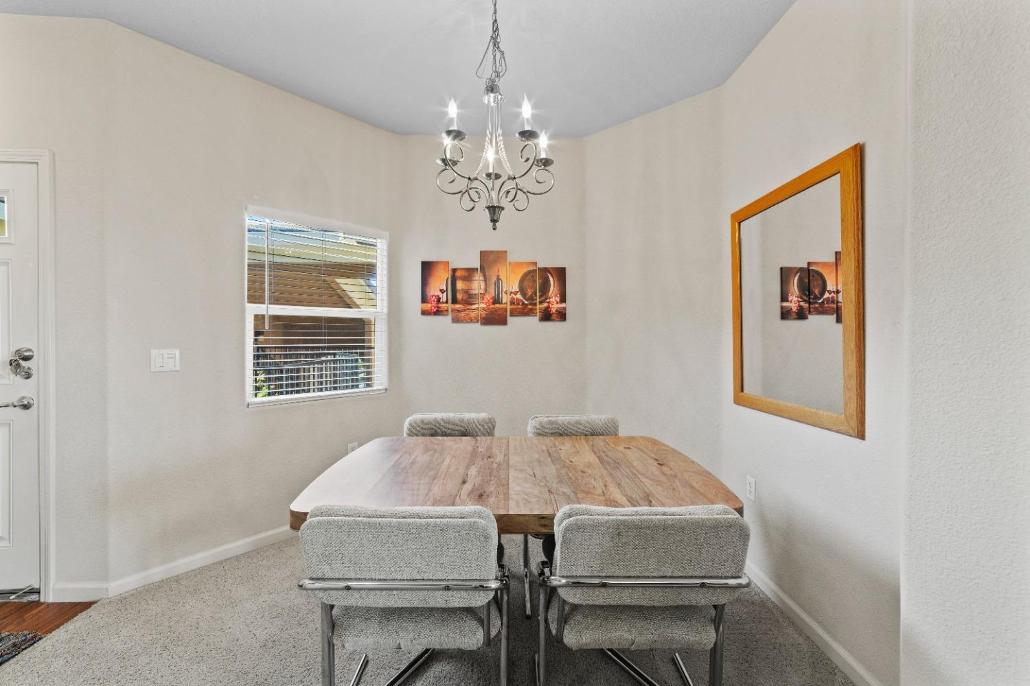 Photo #13: 223087711 Listing: Photo #13