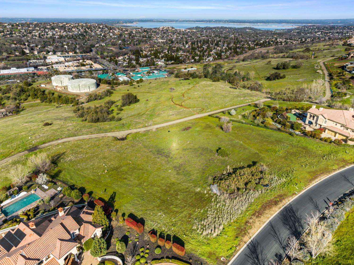 Photo of 4893 Gresham Dr in El Dorado Hills, CA