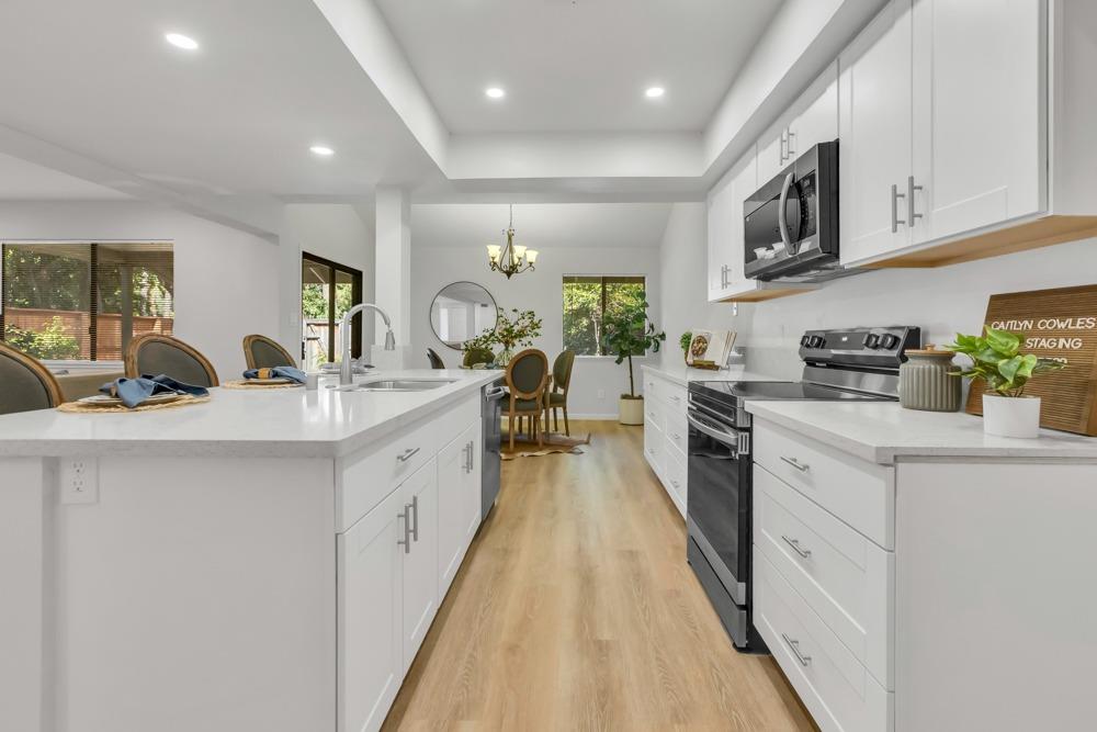 Photo of 11 Park Place Ct in Sacramento, CA