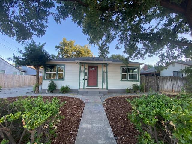 Photo of 924 Bridge St in Yuba City, CA