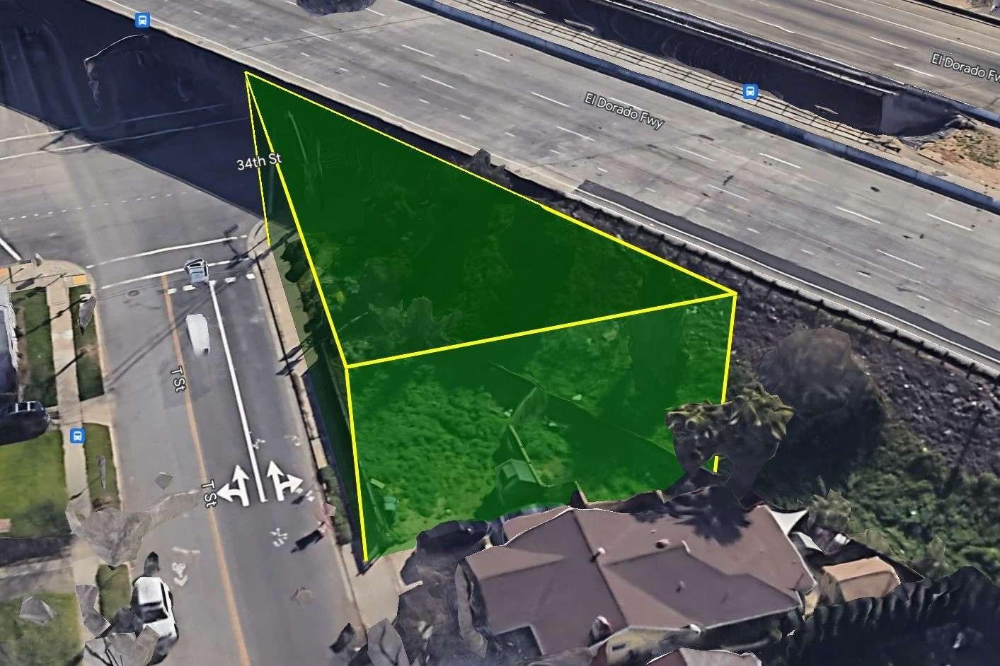 Photo of 3334 T St in Sacramento, CA