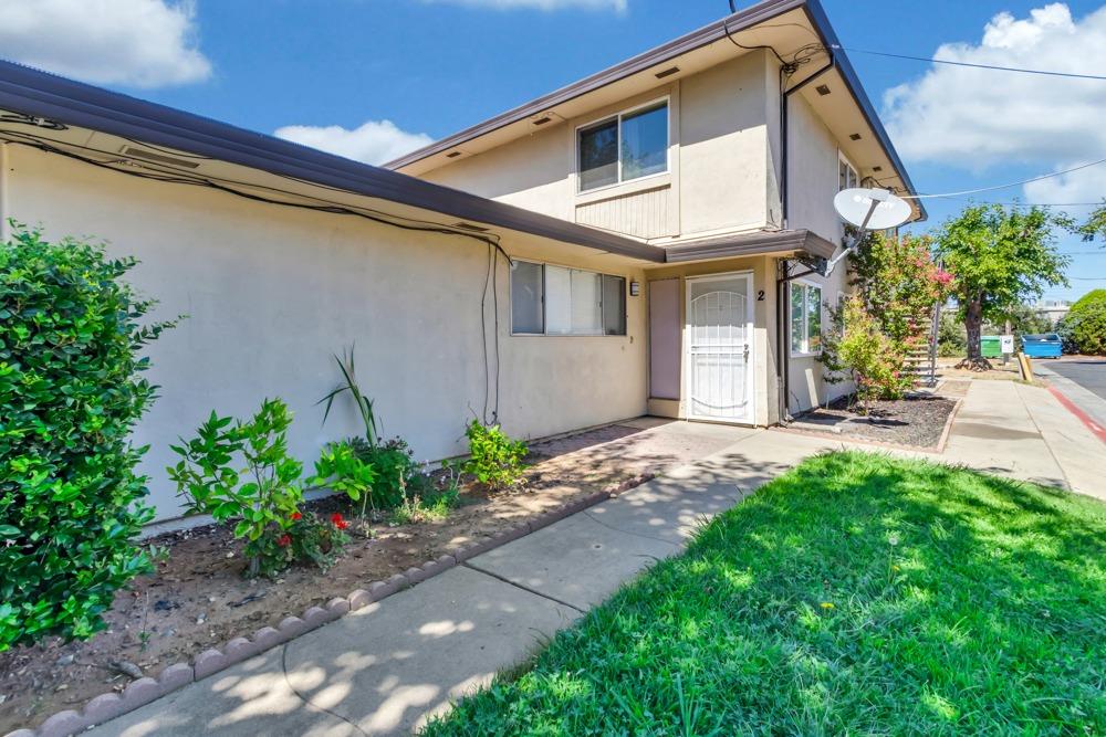 Photo #2: 223082894 Listing 