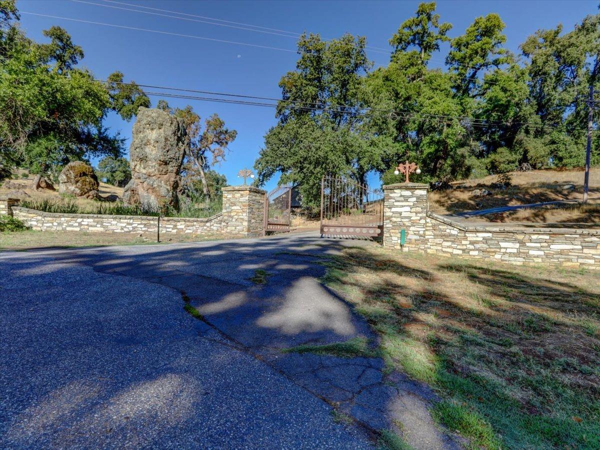 Photo of 12450-12606 Lime Kiln in Grass Valley, CA