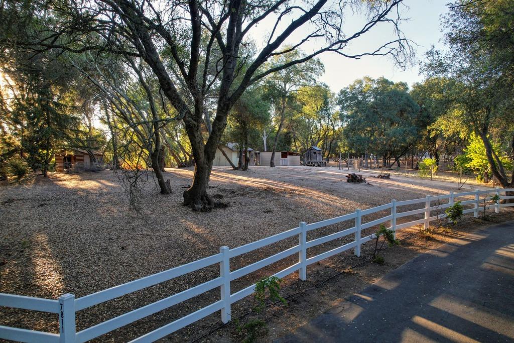 Bartley Court, Granite Bay, California image 40