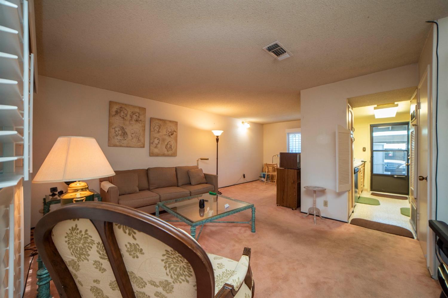 Photo #18: 223073103 Listing: Photo #18