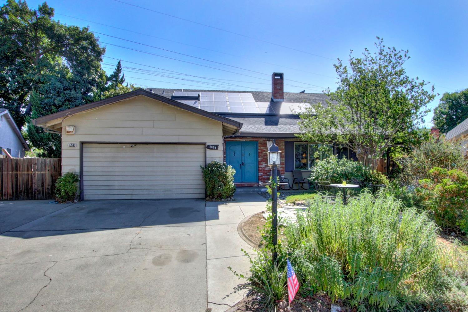 Photo of 2821 Seton Hill Ct in Sacramento, CA